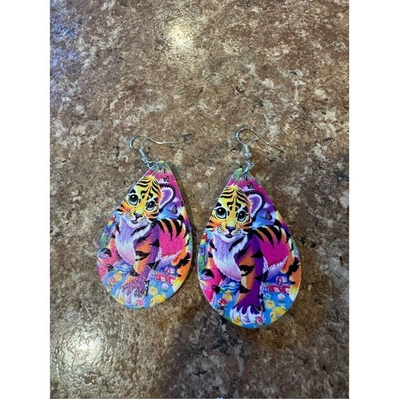 Boutique tiger earrings new - Picture 1 of 2